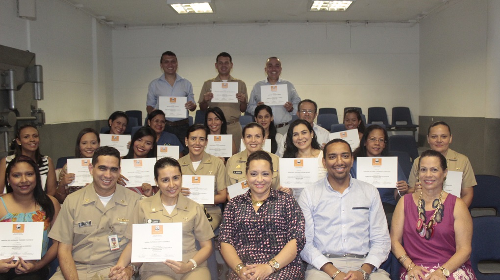 clausura_diplomado_docencia_universitaria_uninunez_2016.jpg